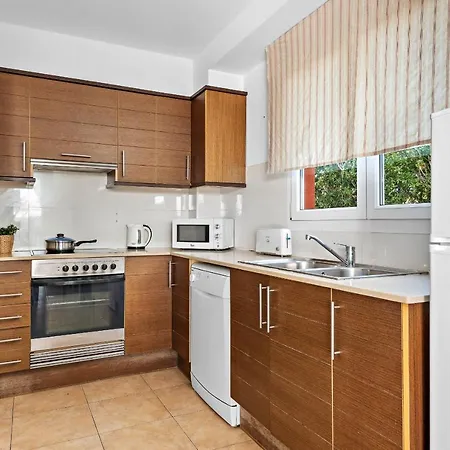 Вилла Calan Bosch Emily *