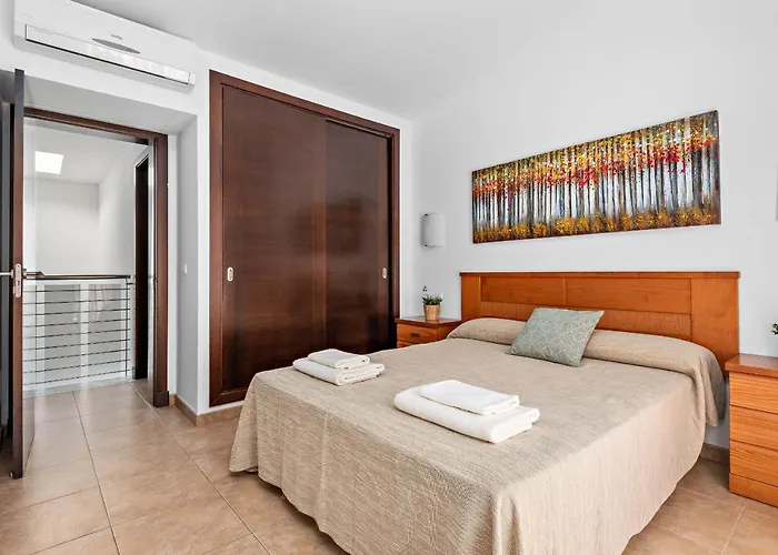 Calan Bosch Emily By Escape * Cala'N Bosch (Menorca)